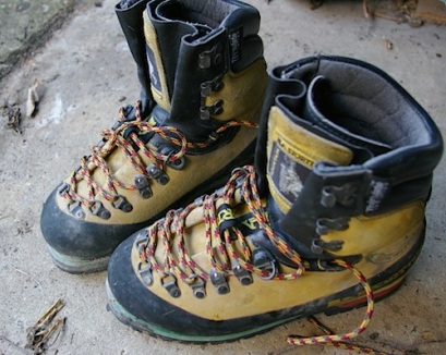 Mountaineering-boots